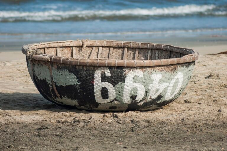 Danang coracles travel destination