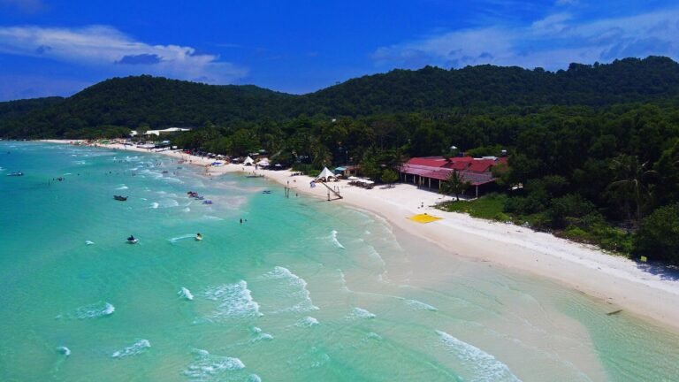 Bai Sao travel destination