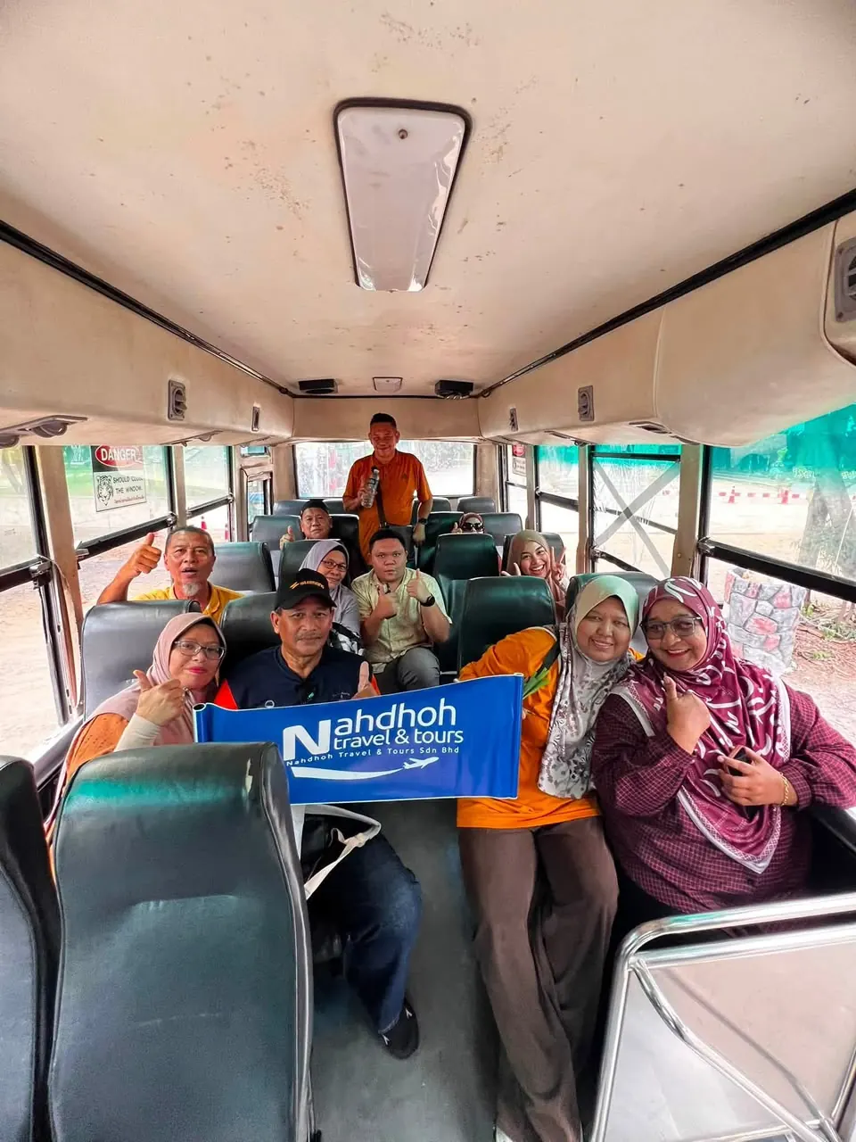 Penumpang sebenar di dalam bas Nahdhoh Travel